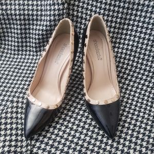Shoedazzle studded heels 8